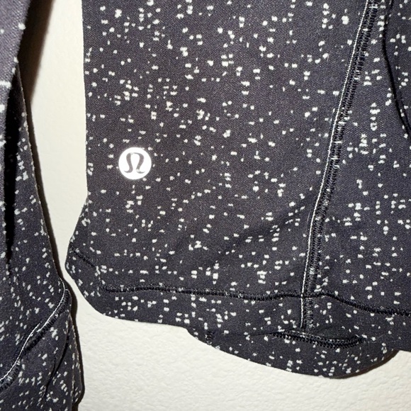 Lululemon Athletica Black Speckled Long Sleeve Jacket - Picture 4 of 4
